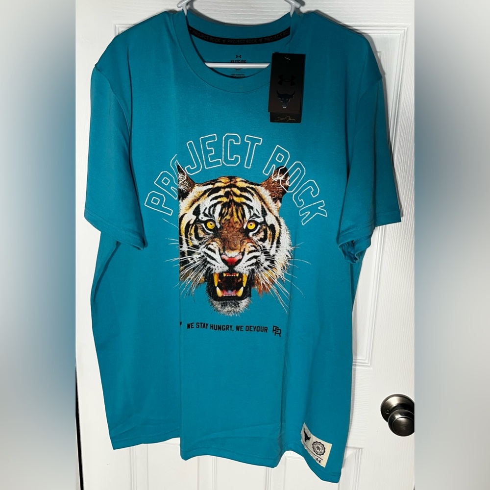 $50 NEW Under Armour UA Project Rock Champion Tiger Men’s T-Shirt Blue Size XL
